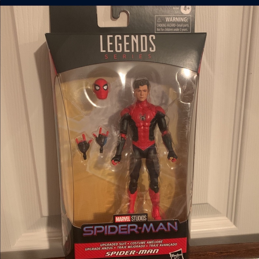 Spider-Man: No Way Home Walmart exclusive Marvel Legend